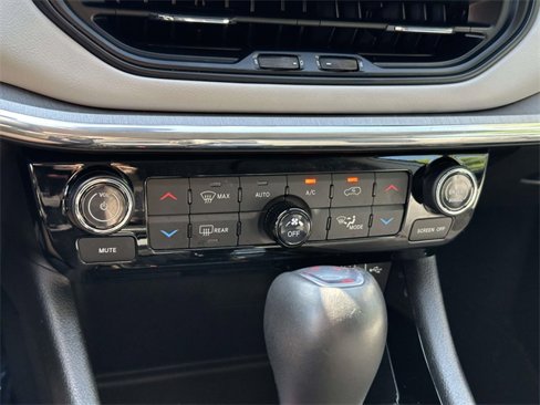 Used 2022 Jeep Compass Limited w/ Elite Group image 31