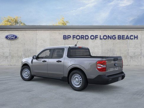 New 2025 Ford Maverick XL image 4