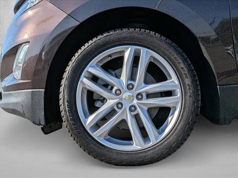 Used 2020 Chevrolet Equinox Premier image 24