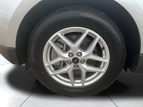 Used 2024 Ford Edge SEL image 43