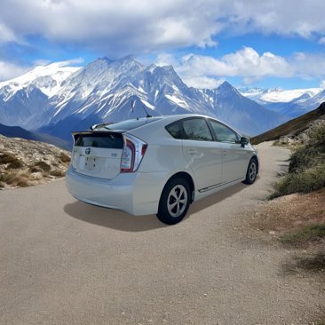 Used 2015 Toyota Prius Three image 5