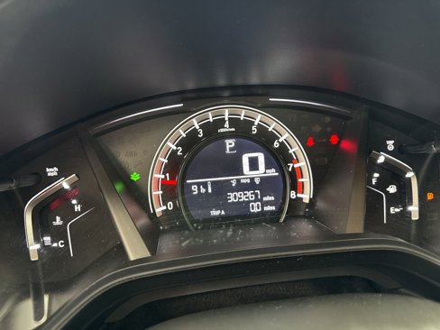Used 2017 Honda CR-V LX image 10