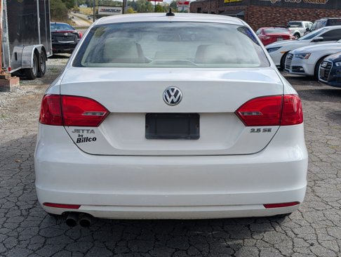 Used 2013 Volkswagen Jetta SE image 4