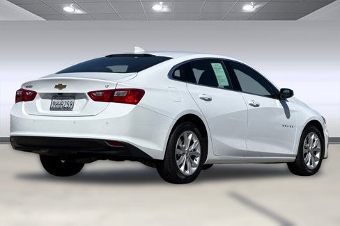 Used 2024 Chevrolet Malibu LT image 3