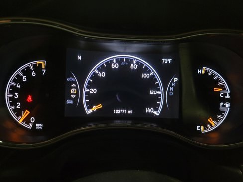Used 2016 Jeep Grand Cherokee Laredo w/ Quick Order Package 23E image 23