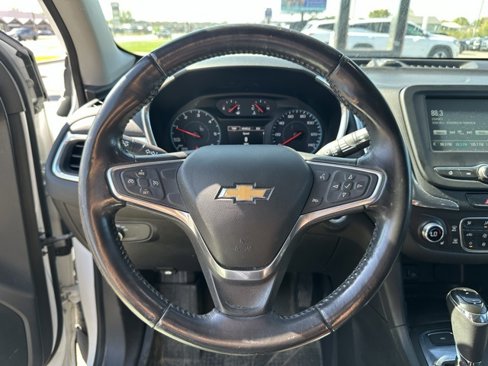 Used 2018 Chevrolet Equinox LT image 18