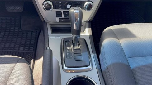 Used 2012 Ford Fusion SE image 17