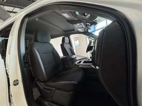 Used 2021 Chevrolet Silverado 1500 RST image 25
