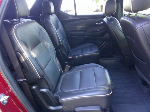 Used 2023 Chevrolet Traverse Premier w/ LPO, Floor Liner Package image 21