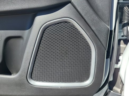 New 2025 Jeep Compass Latitude image 26