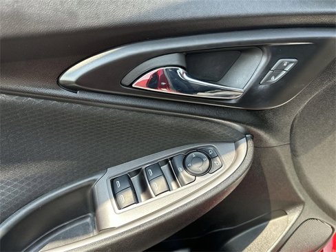 Used 2023 Chevrolet Malibu RS image 23