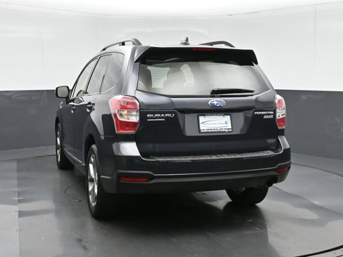 Used 2016 Subaru Forester 2.5i Touring w/ Eyesight & Navigation System image 5