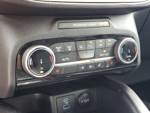 Used 2022 Ford Escape SEL w/ Technology Package image 23