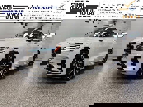 Certified 2025 Volvo S60 B5 Core image 1