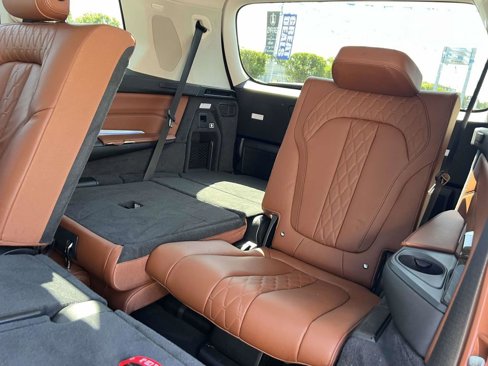 Used 2019 BMW X7 xDrive40i w/ Premium Package image 16