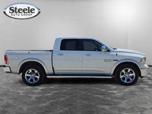 Used 2015 RAM 1500 Laramie w/ Convenience Group image 6
