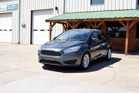 Used 2018 Ford Focus SE image 5