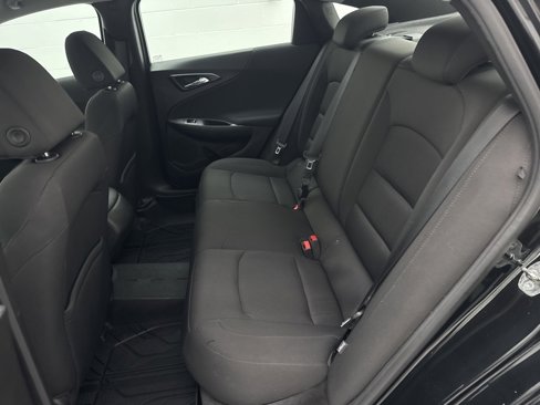 Used 2019 Chevrolet Malibu RS image 28