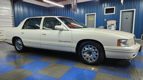 Used 1999 Cadillac De Ville Concours image 56