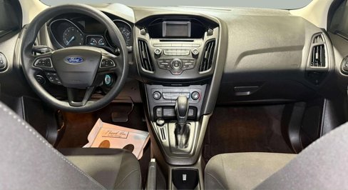 Used 2017 Ford Focus SE image 16
