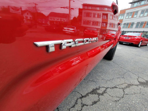 Used 2020 Toyota Tacoma 4x4 Double Cab image 34