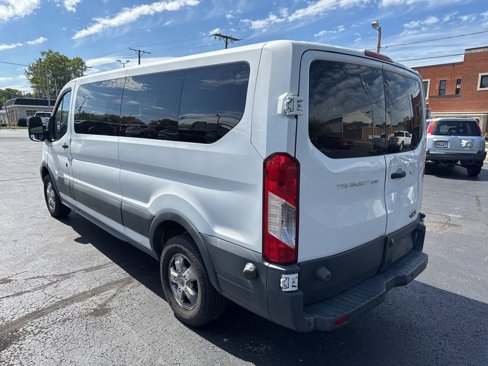 Used 2017 Ford Transit 350 XLT image 5