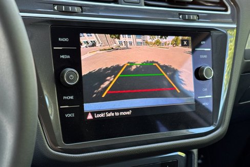 Used 2024 Volkswagen Tiguan SE image 23