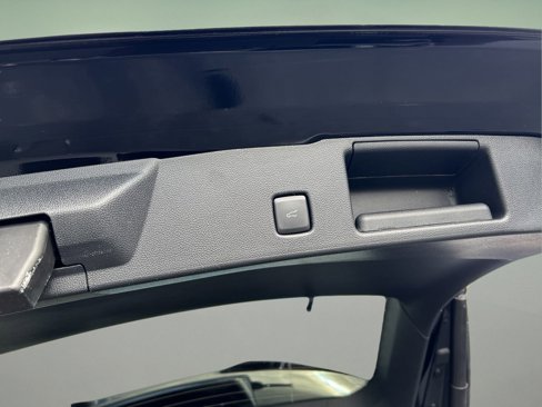 New 2025 Ford Escape ST-Line w/ Cold Weather Package image 11