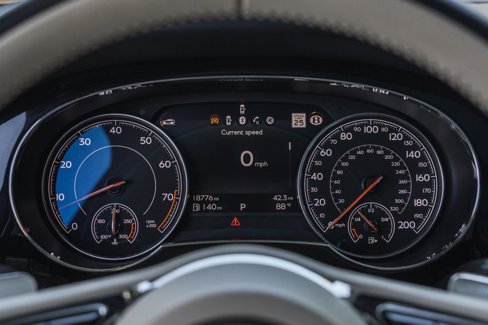 Used 2020 Bentley Bentayga image 17