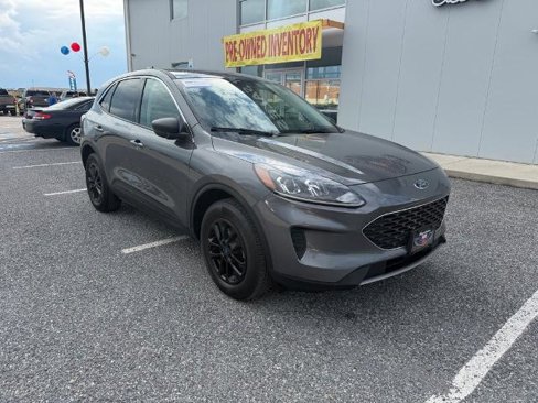 Certified 2022 Ford Escape SE w/ Convenience Package image 2