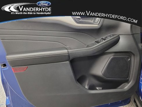 Used 2022 Ford Escape SE w/ Convenience Package image 17