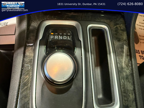 Used 2018 Chrysler 300 Limited image 21