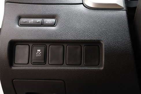 Used 2018 Nissan Murano S image 17