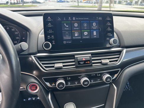 Used 2020 Honda Accord Sport image 15