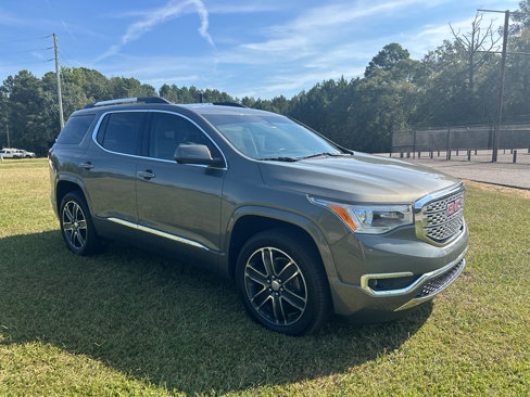 Used 2018 GMC Acadia Denali image 3