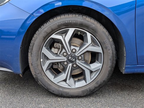 Used 2020 Kia Forte LXS image 25