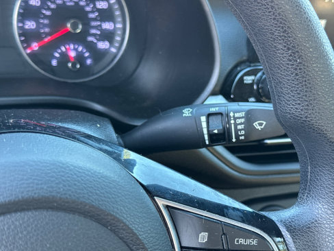Used 2020 Kia Forte LXS image 18