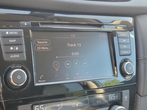 Used 2020 Nissan Rogue SL image 24