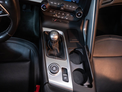 Used 2016 Chevrolet Corvette Stingray Coupe image 24