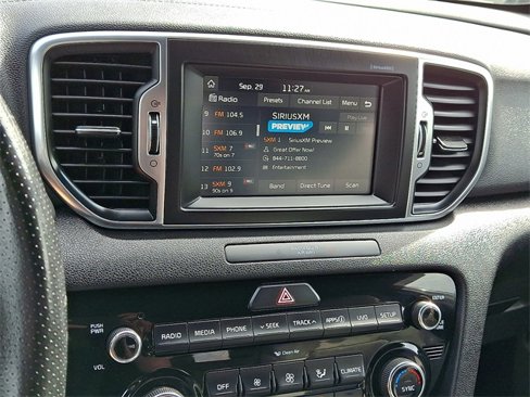 Used 2018 Kia Sportage EX w/ EX Sport Appearance Package image 16
