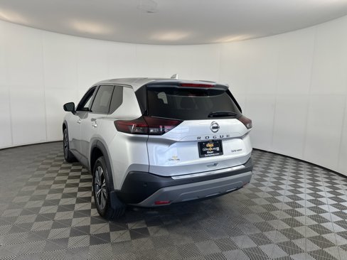 Used 2021 Nissan Rogue SV image 8