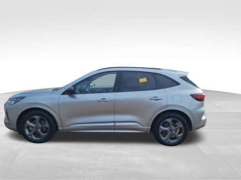 Used 2023 Ford Escape ST-Line image 12