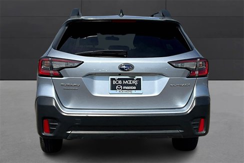 Used 2022 Subaru Outback Premium image 4