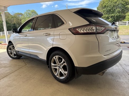 Used 2016 Ford Edge Titanium w/ Equipment Group 301A image 4