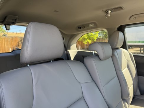 Used 2013 Honda Odyssey EX-L image 18
