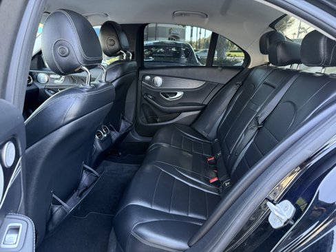 Used 2015 Mercedes-Benz C 300 4MATIC Sedan image 19