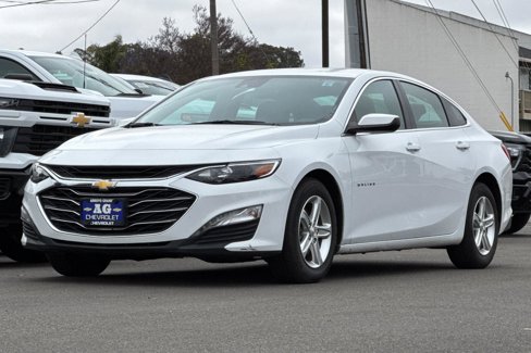 Used 2023 Chevrolet Malibu LT image 9