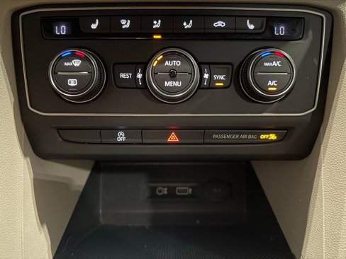 Used 2019 Volkswagen Atlas SE image 23