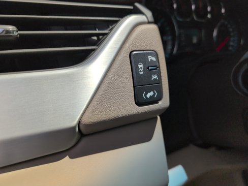 Used 2018 GMC Yukon SLT w/ Open Road Package image 28