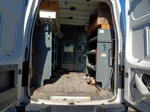 Used 2018 Nissan NV 3500 SL w/ Navigation Package image 7